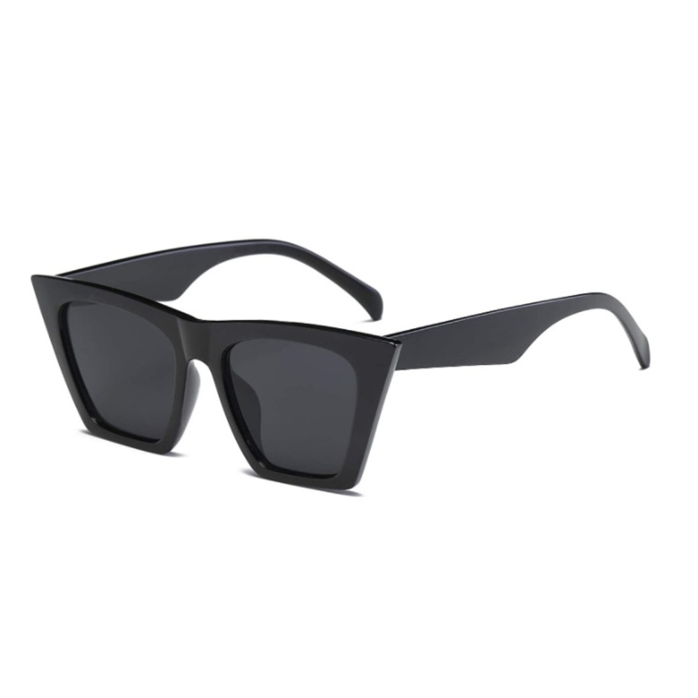 Square cat eye sunglasses